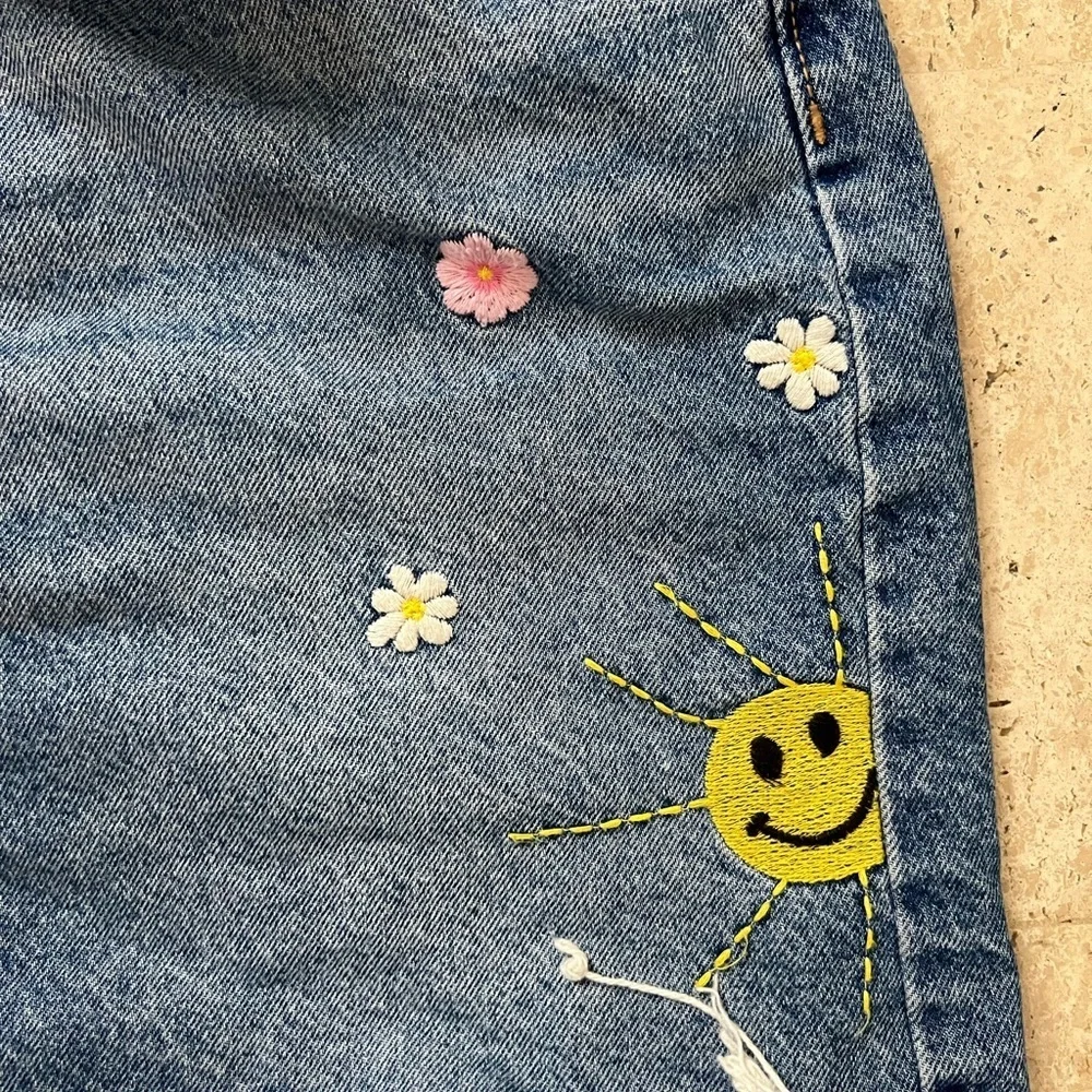 Old Navy Happy Garden Higher High-Rise Denim Skirt Size 10